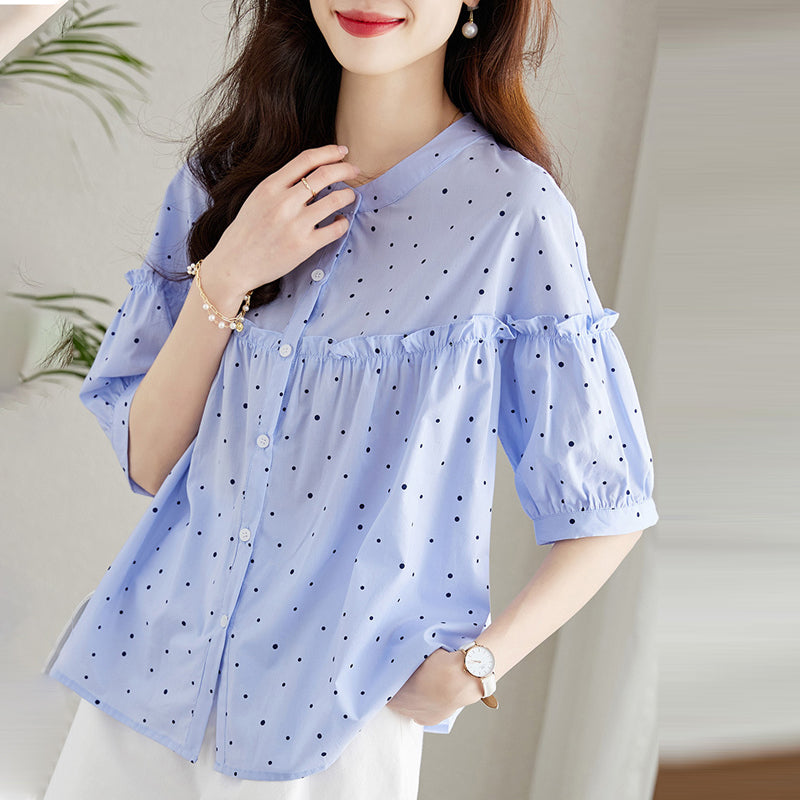 Sweet short-sleeved round neck blouse
